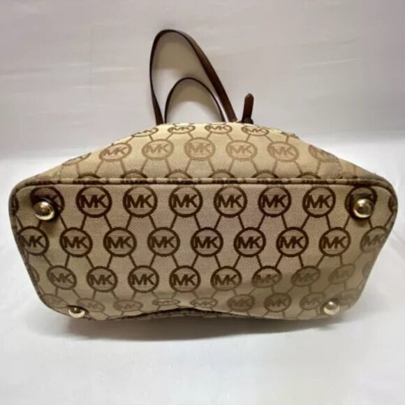 Michael Kors Jet Set Canvas Monogram Large Tote Khaki/Mocha Leather Strap GUC - Picture 6 of 13